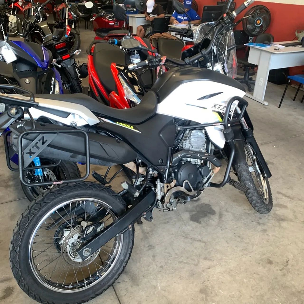 Yamaha XTZ 250 Lander 250 cc 