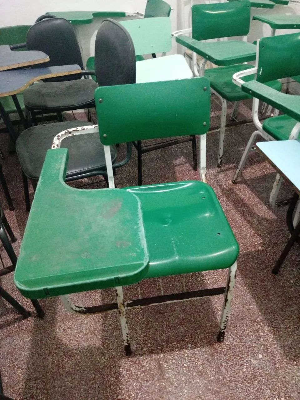 Cadeira e mesa escolar  - Foto 2