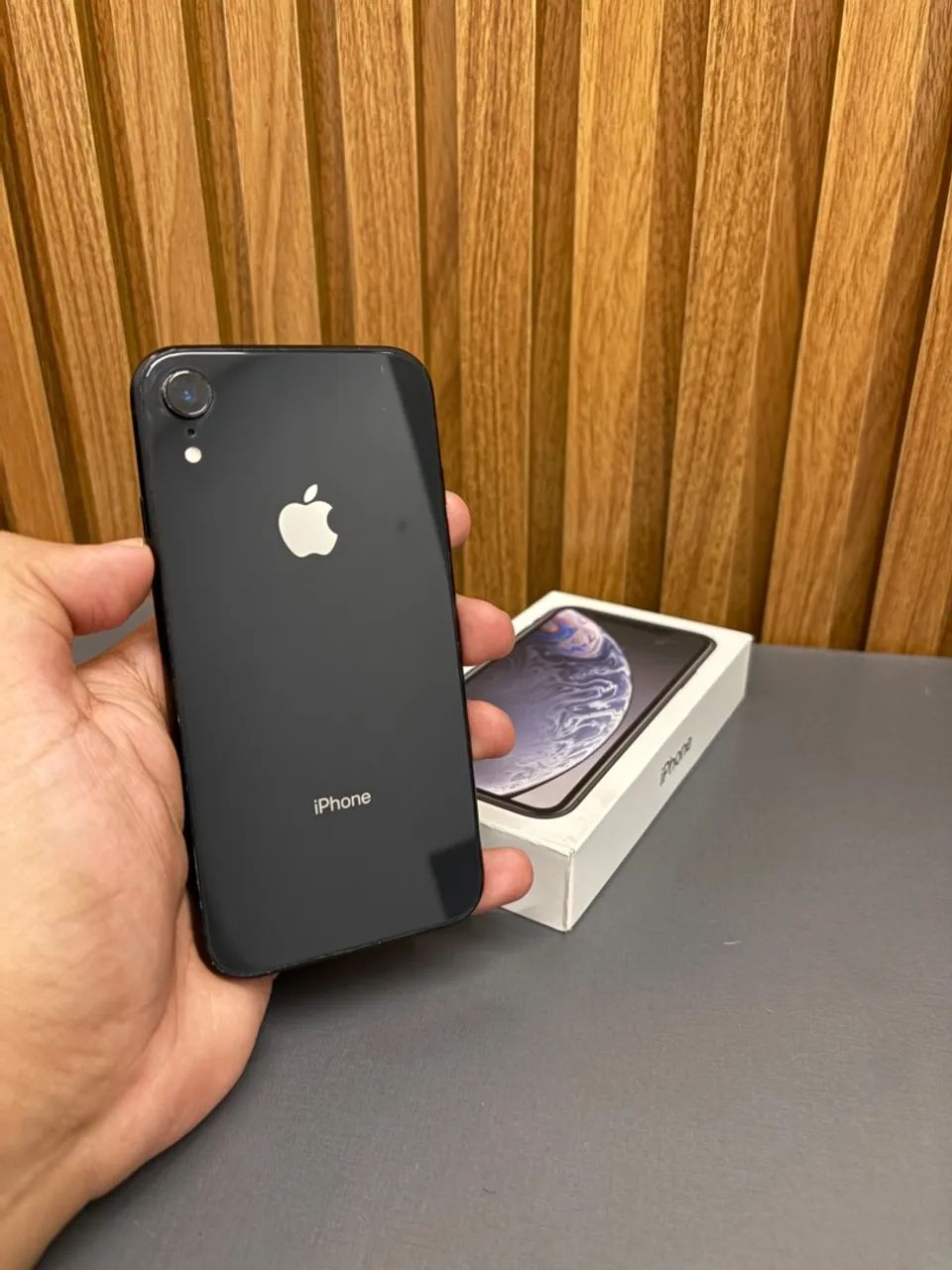 iPhone XR | 100% Bateria + Caixa e Carregador - Foto 3