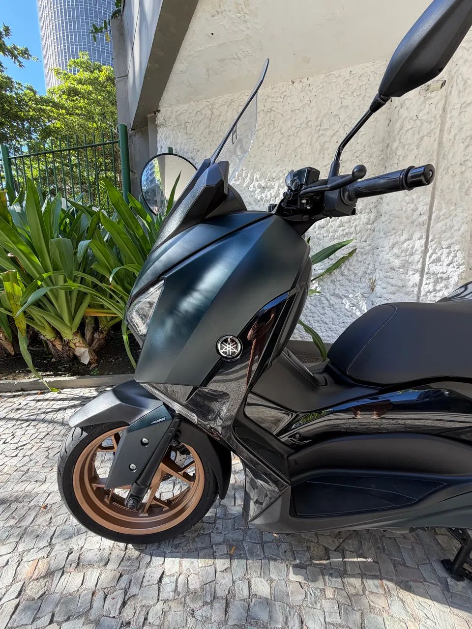 X-Max 250 2023 com 6 mil km - Foto 10