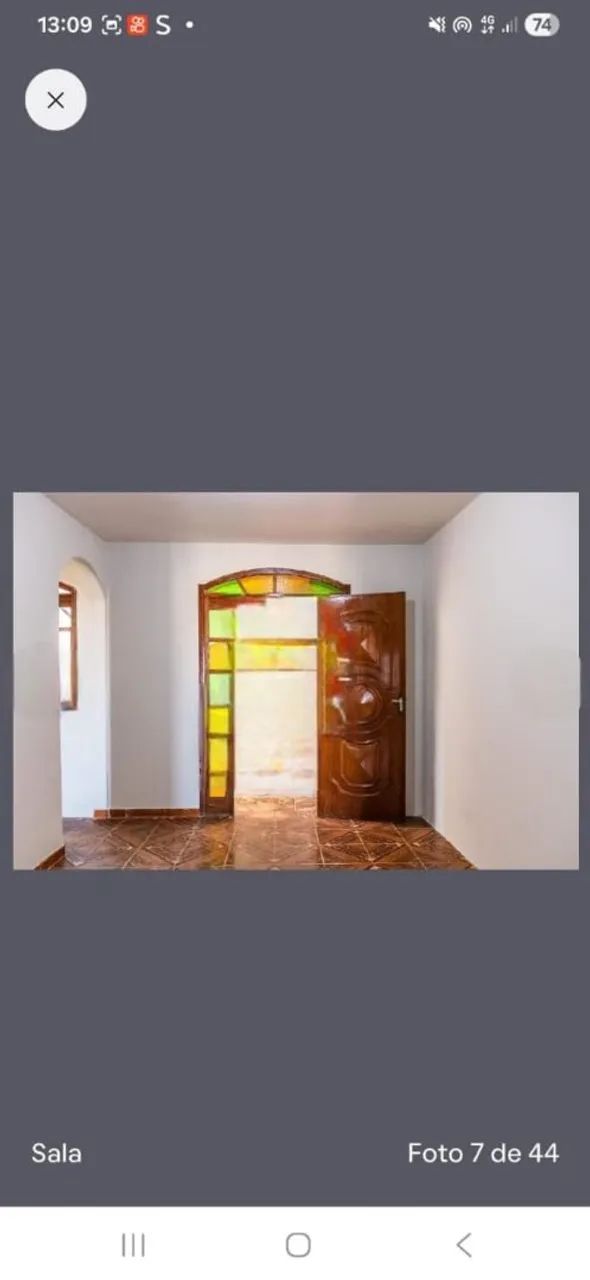 Vende se uma casa 