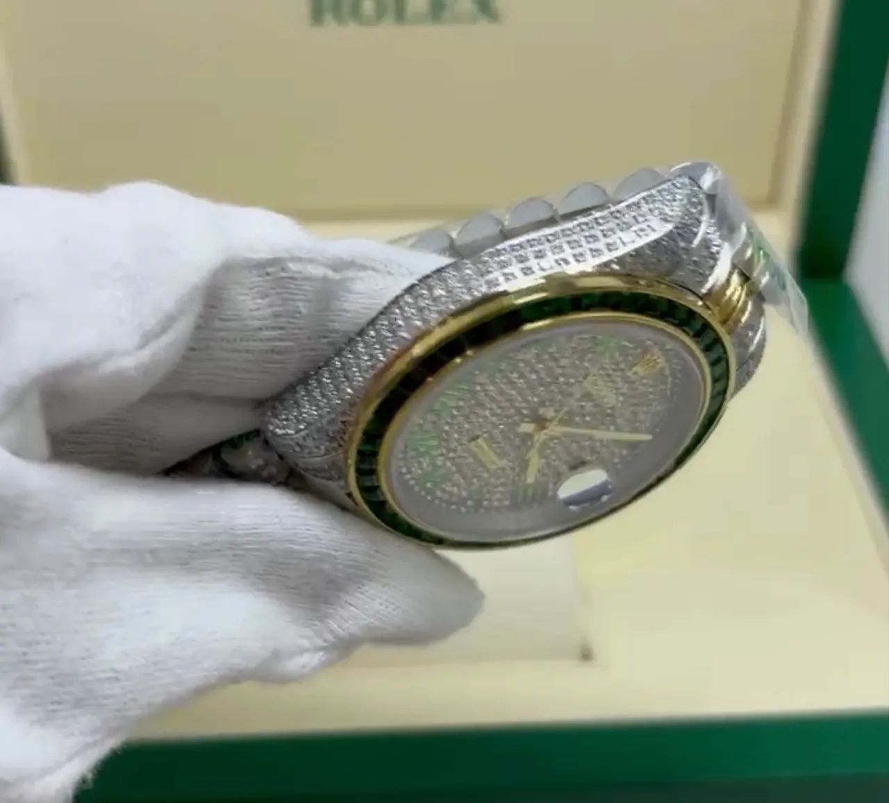 Relógio Rolex Unisex - Automático - Linha Super - Cravejado - Top  - Foto 3