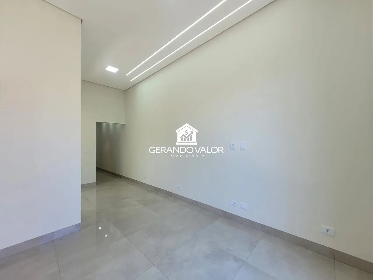 Casa Nova com 2 Suítes + 1quarto + Área gourmet e Piscina - Foto 3
