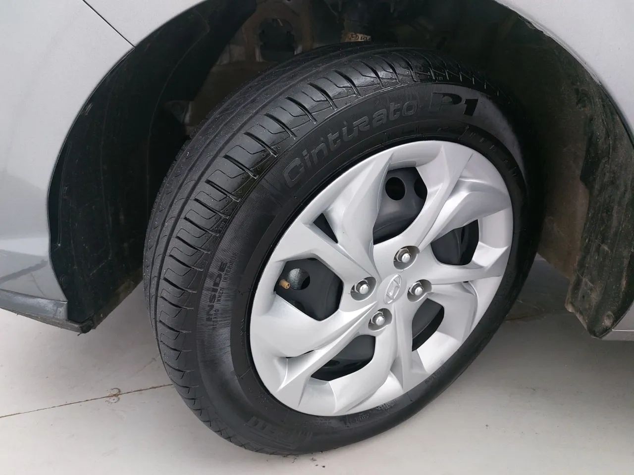 Hyundai HB20S Comfort 1.0 Flex 12V Mec., foto 11 de 18