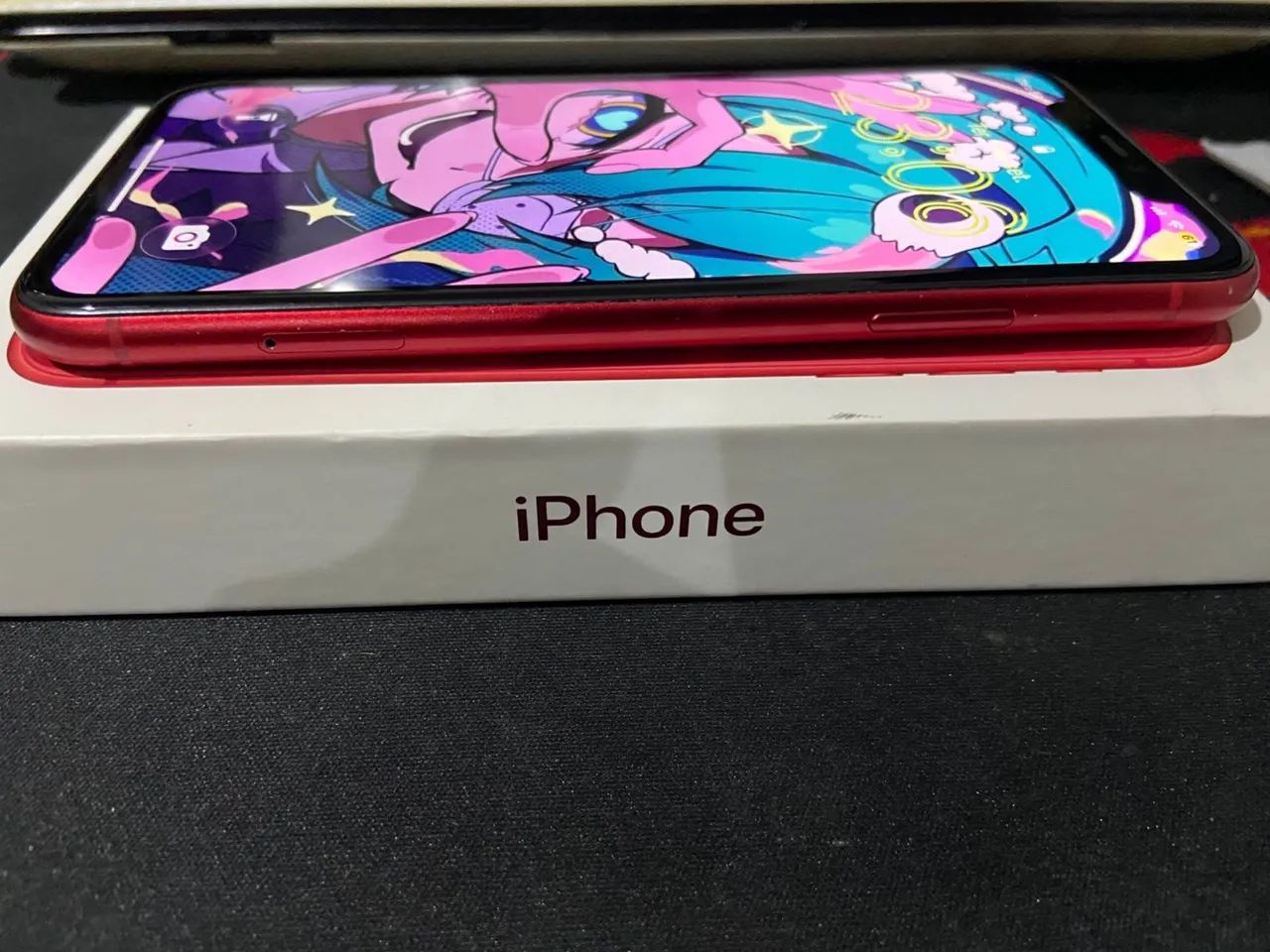 iPhone 11 Red 64gb  - Foto 4