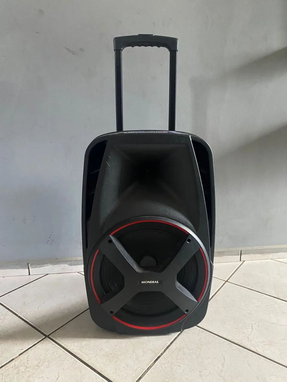 Caixa de som 550WRMS
