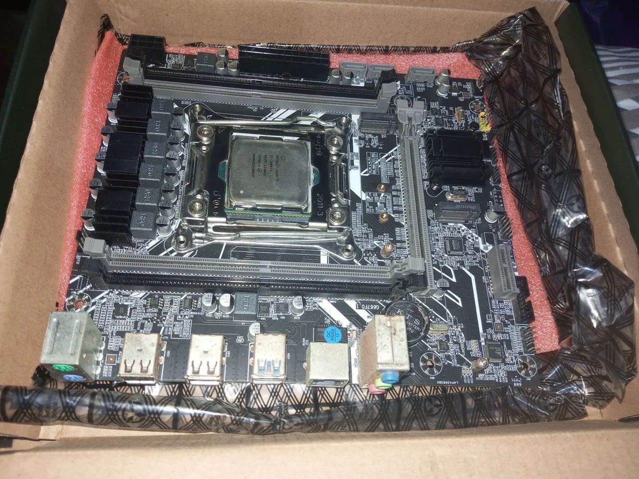 PLACA-MÃE MONGOL X99 Lga-2011 + PROCESSADOR Xeon E5 2680 V4 - Foto 2