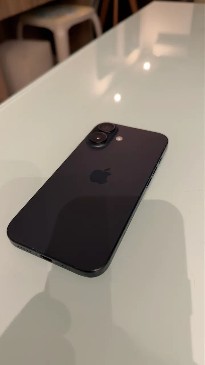 iPhone 16  - Foto 4