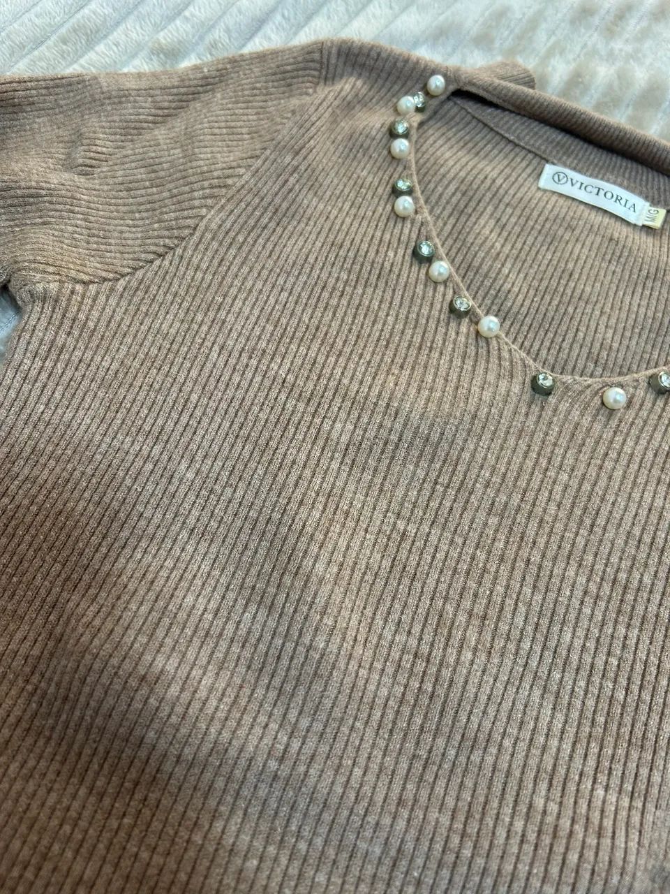 Blusa Modal com Pérolas - Foto 3