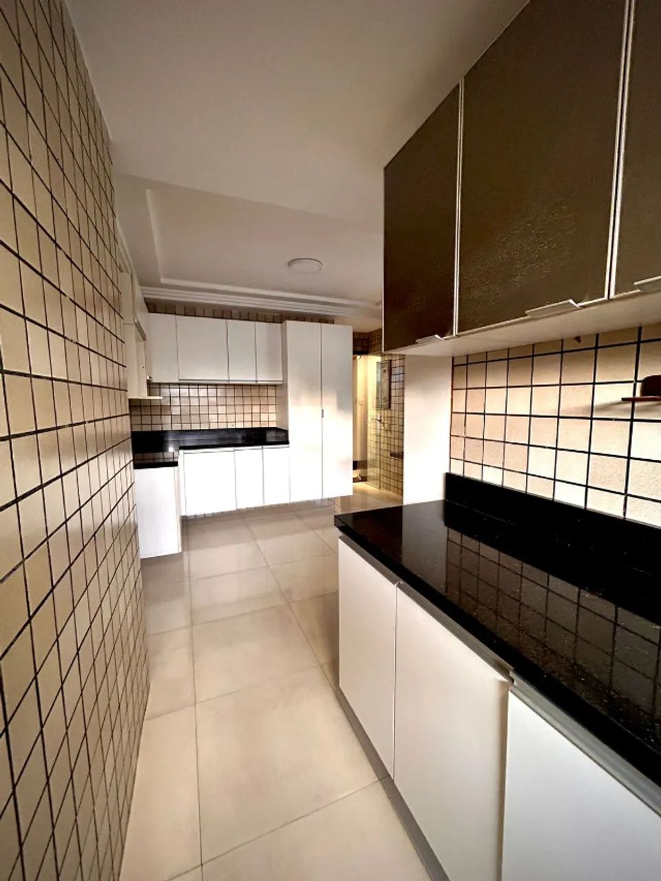 Apto, 300m², 5/4, 4 vgs no Edifício Otávio Meira  - Foto 5