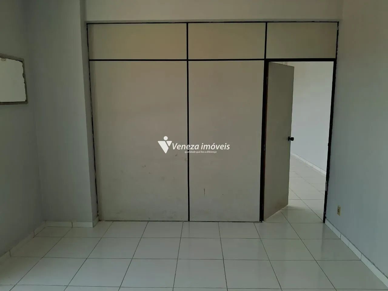 Sala ampla no Centro para aluguel - Foto 3