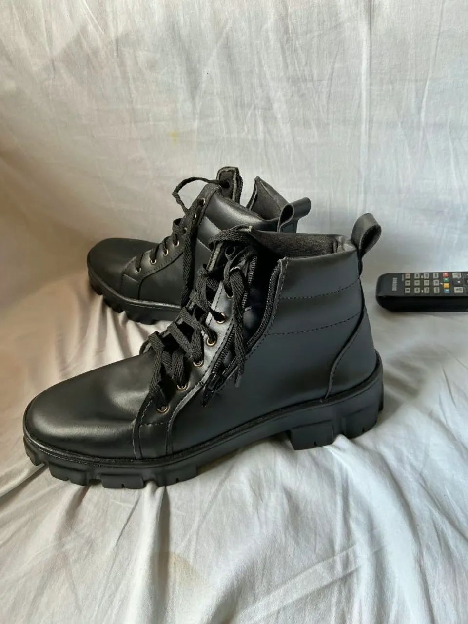Bota coturno militar