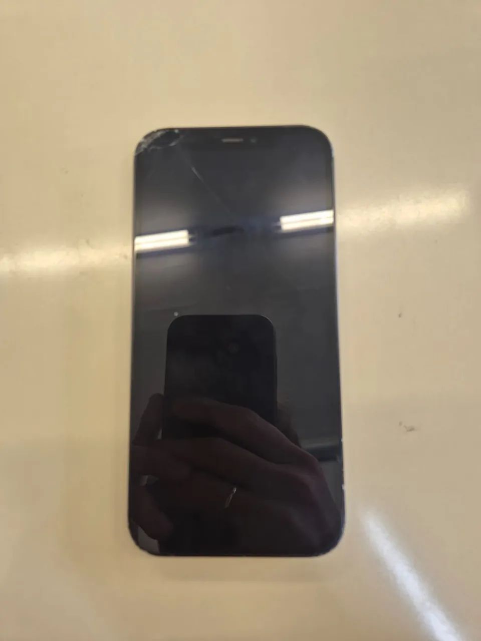 Vendo Iphone 12 - Foto 3