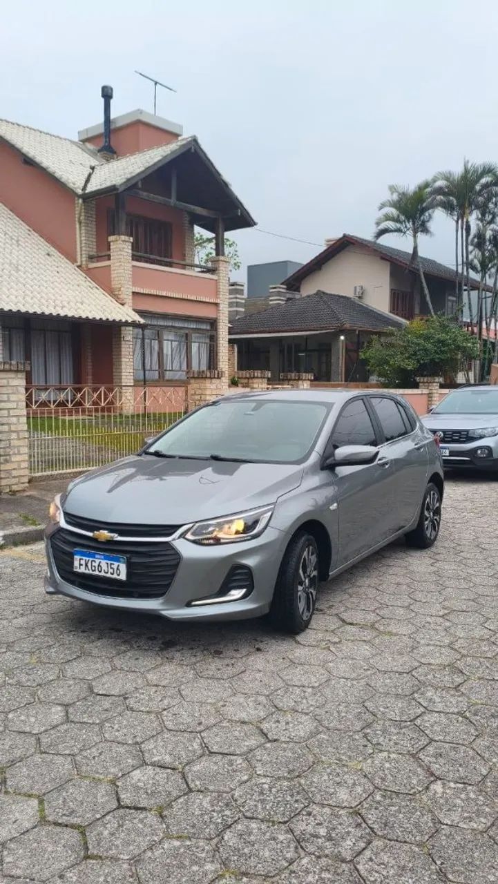 Chevrolet Onix Hatch Premier 1.0 12V TB Flex Aut. 4P 2024 - Foto 2