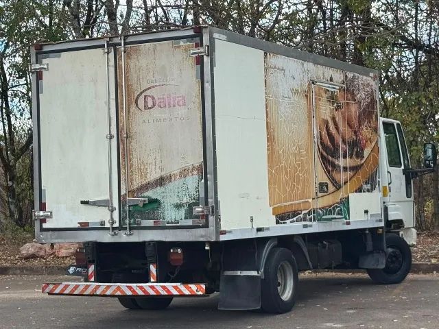 Ford Cargo 815 - Foto 4