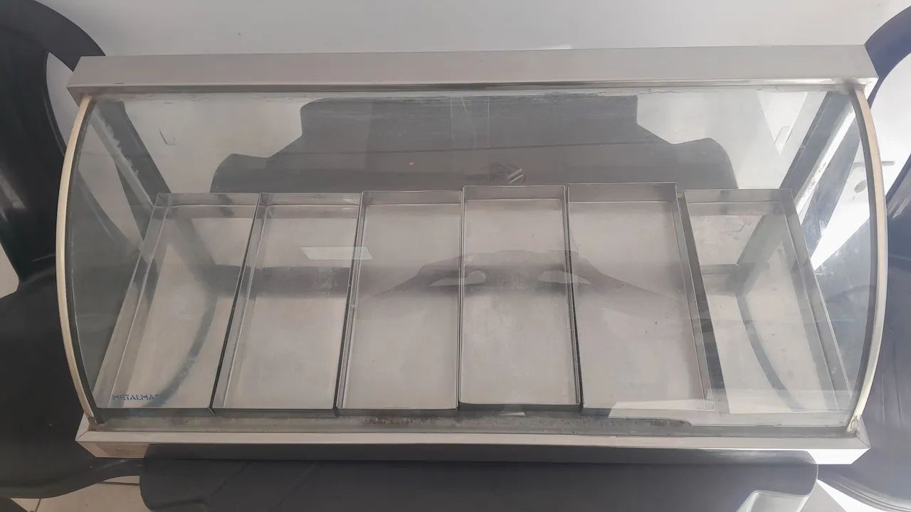 Vendo uma estufa expositor de salgados, completa e funcionando perfeitamente  - Foto 4
