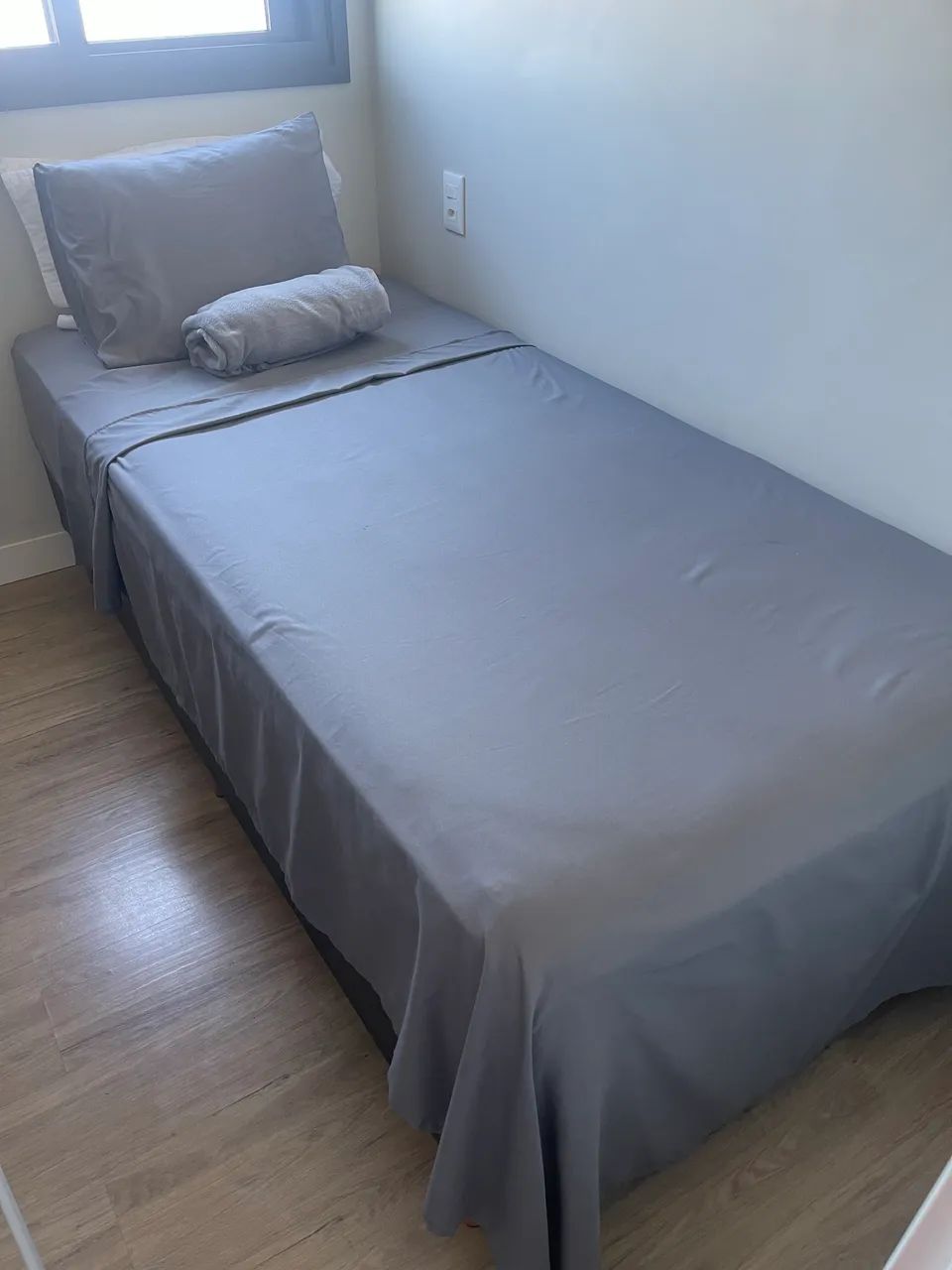 Cama BOX Solteiro - Cama NOVA!! Pouquíssimo usada - Foto 3