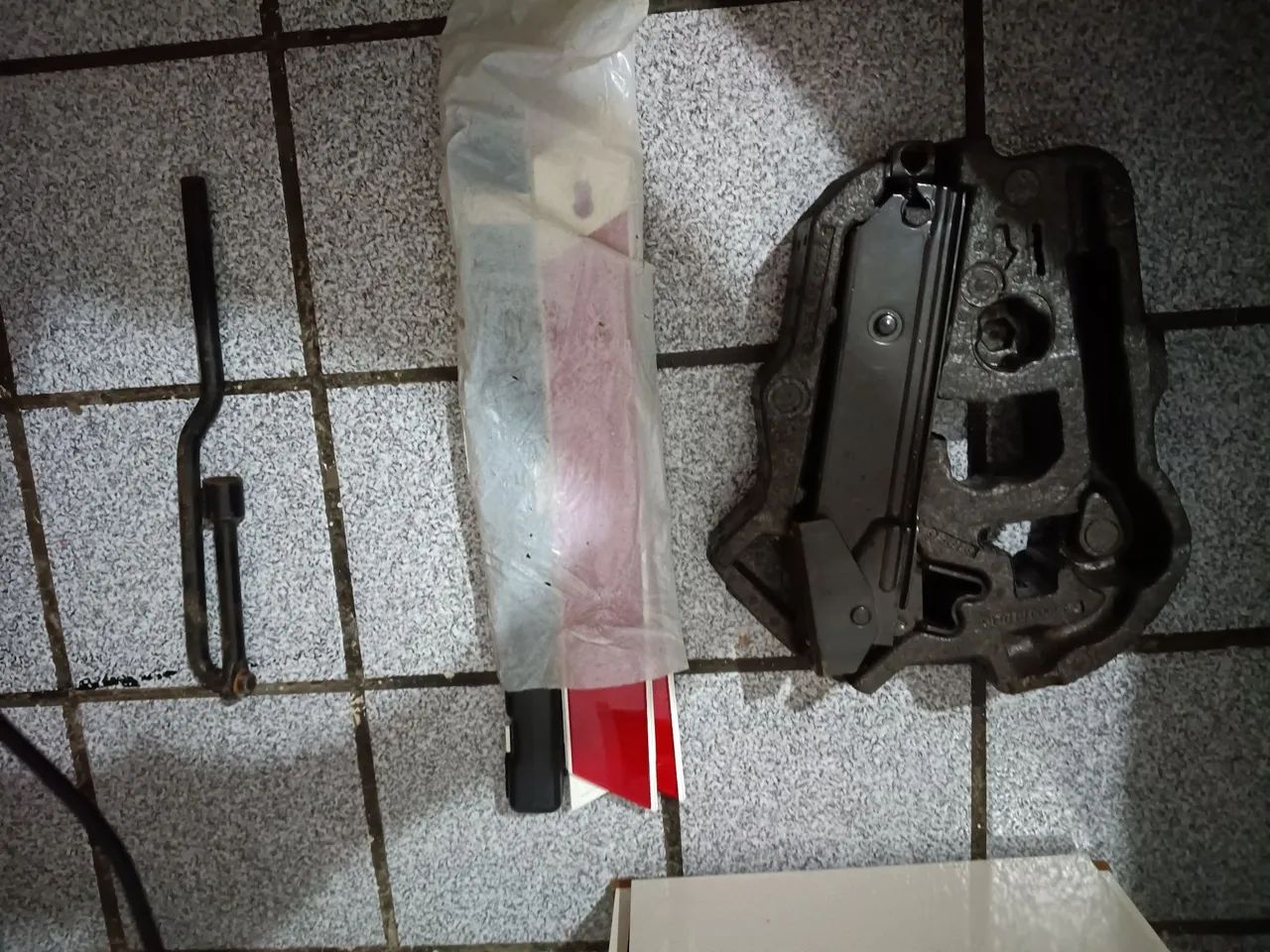 Kit Chave de roda macaco e triangulo - Foto 2