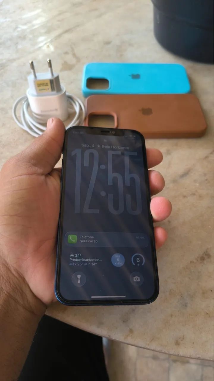 Celular IPhone 12 - Foto 4