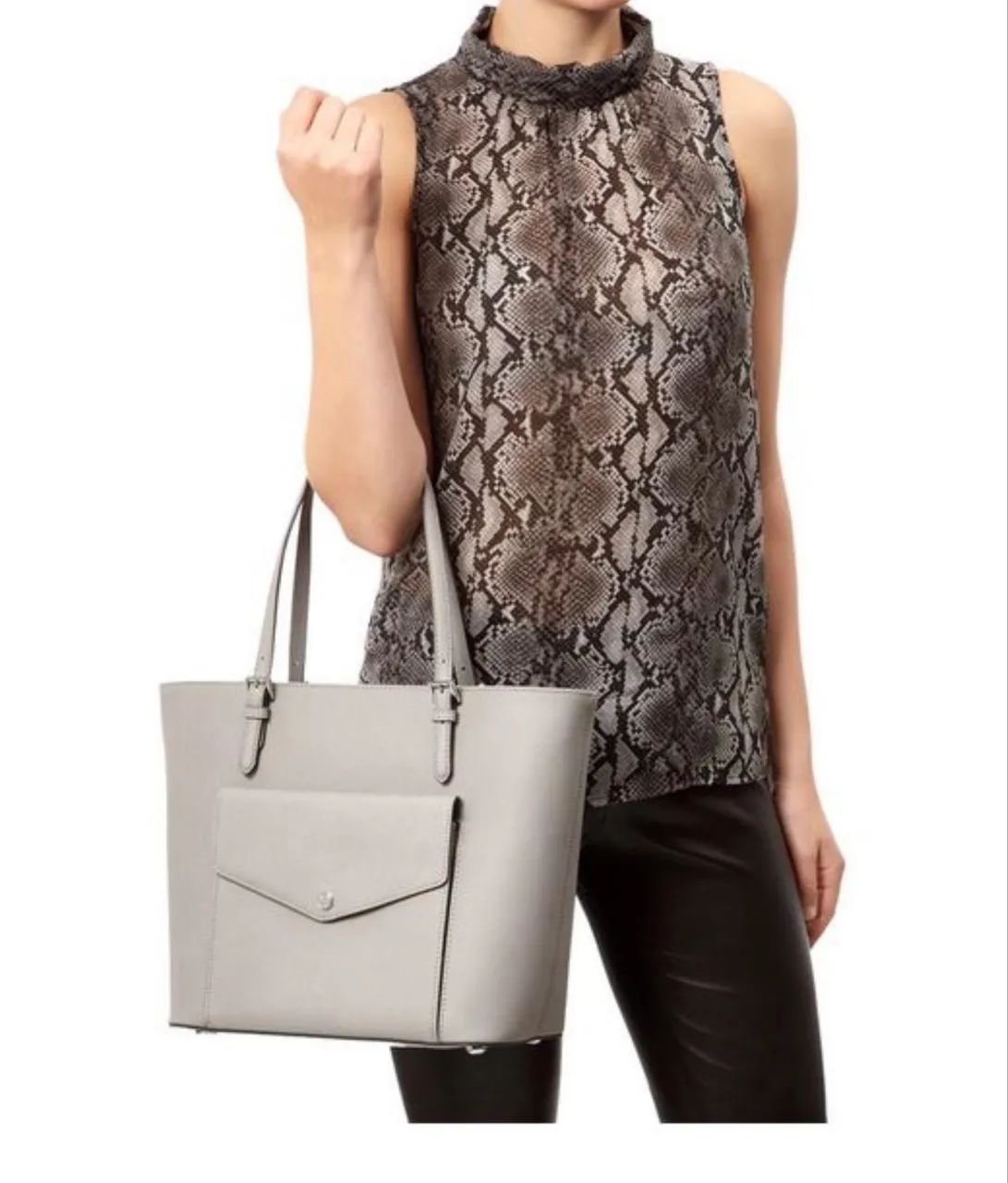 Bolsa Michael Kors em couro - Foto 5