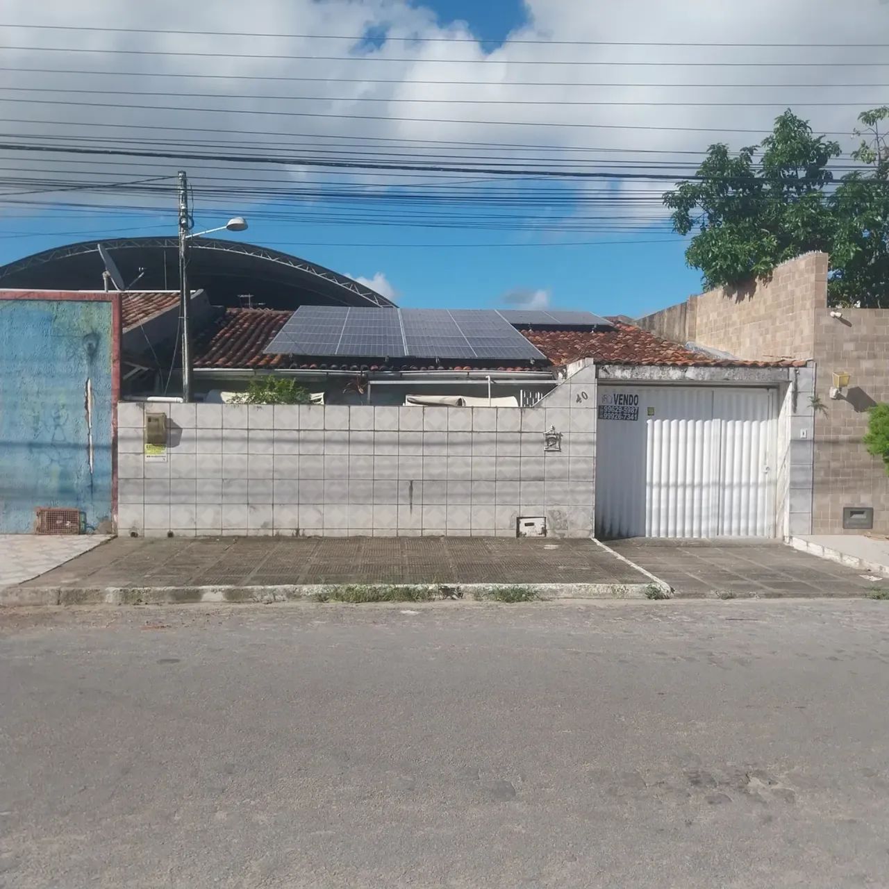 Casa excelentendi para comércio próximo a Bomba do Gonzaga.