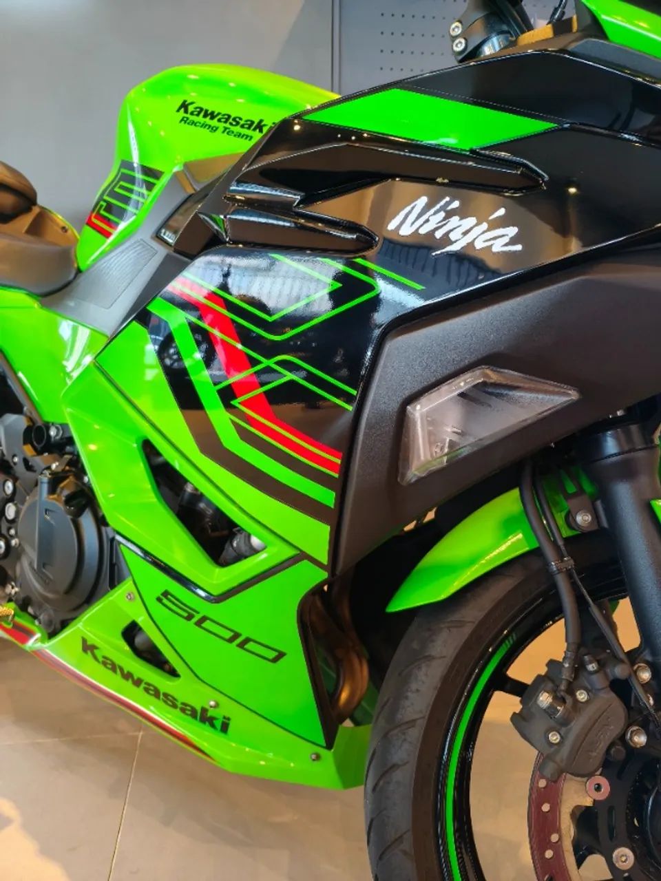Kawasaki Ninja 500 SE 2025 - Foto 3