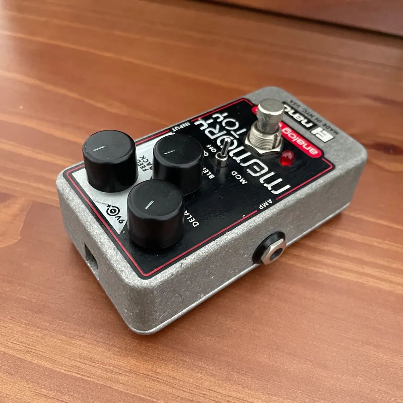 EHX Memory Toy Pedal Analog Delay - Foto 3