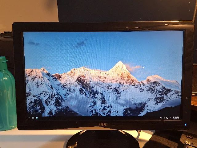 Monitor AOC 1366x768 18.5", VGA, VESA + cabos (funcionando perfeitamente) - Foto 2