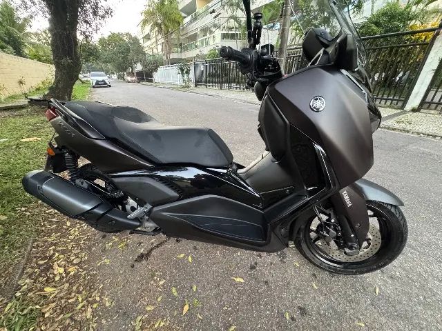 XMax300 Marron 2026  - Foto 3