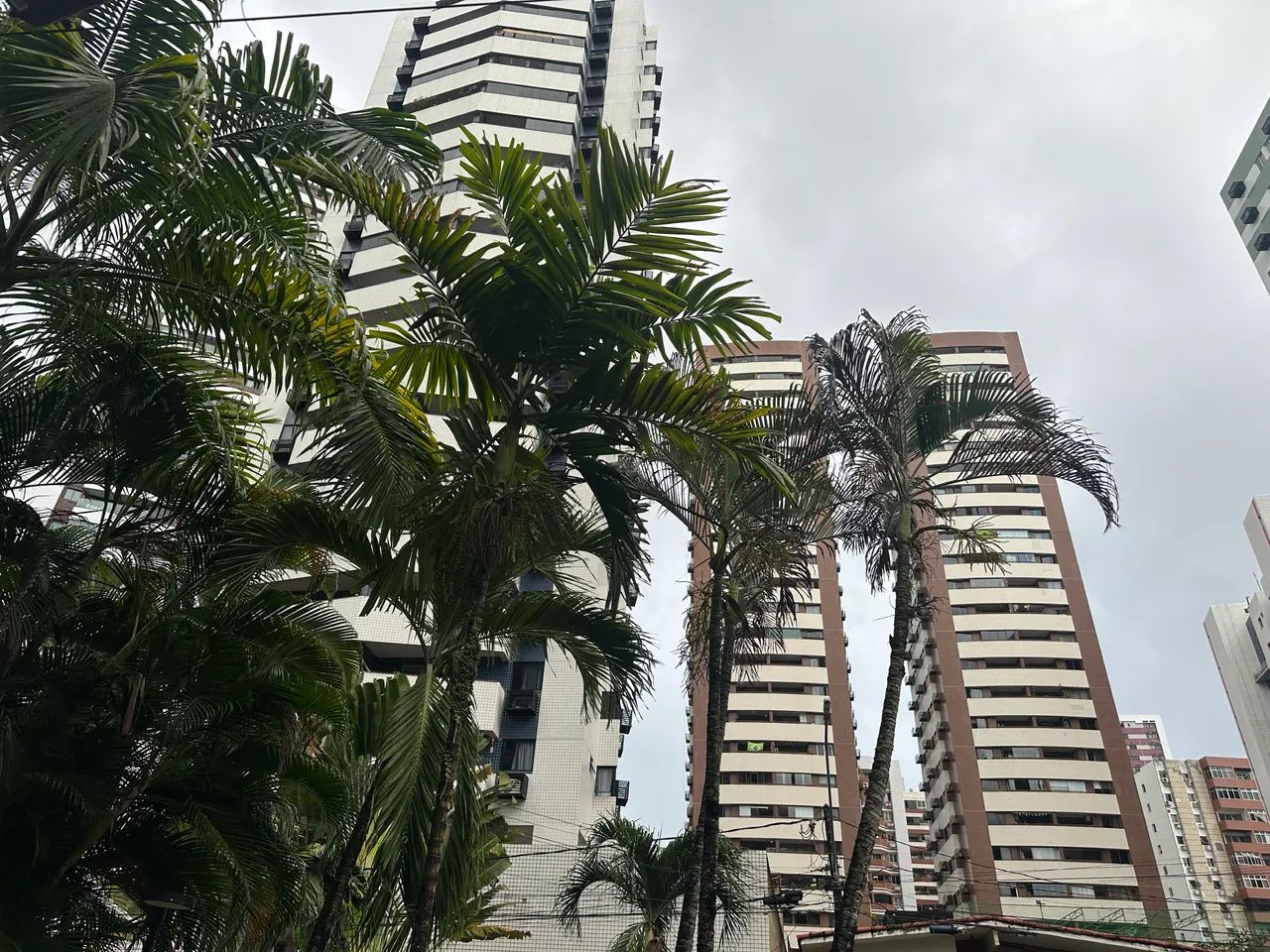 Apt. Boa viagem 110 mts. C/varanda * - Foto 2