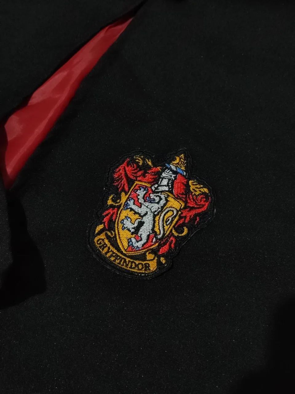 Capa Harry Potter Grifinória P - Foto 2