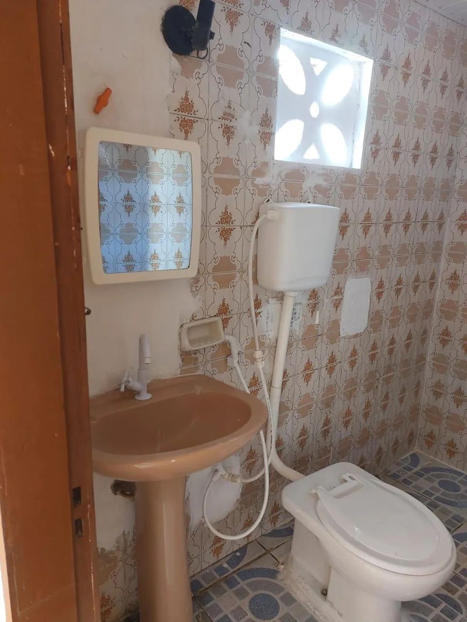 Execelente Casa pra alugar com ótima localização - Foto 4