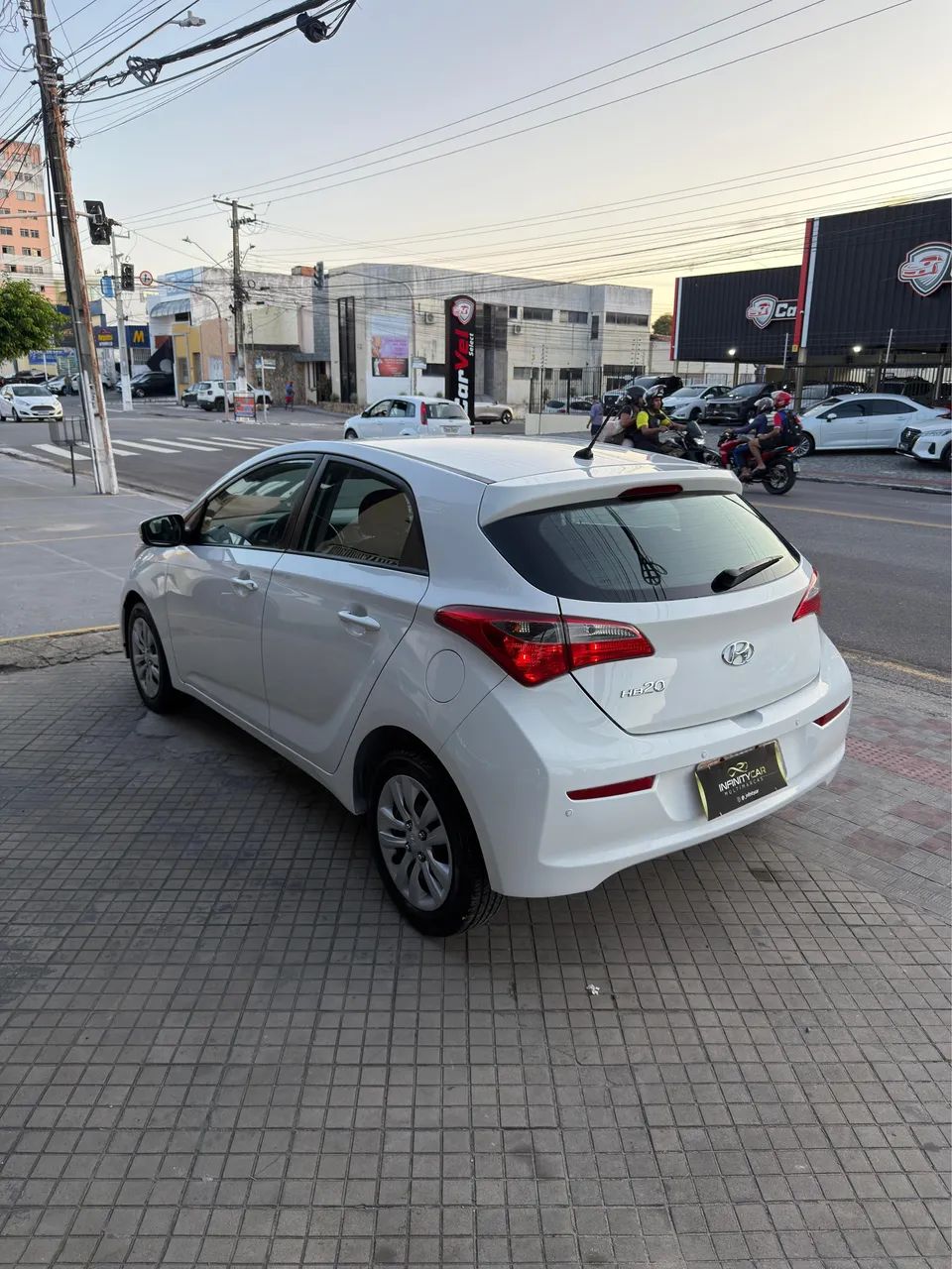 Hyundai HB20 Comf./c.plus/c.style 1.0 Flex 12V 2018 - Foto 4