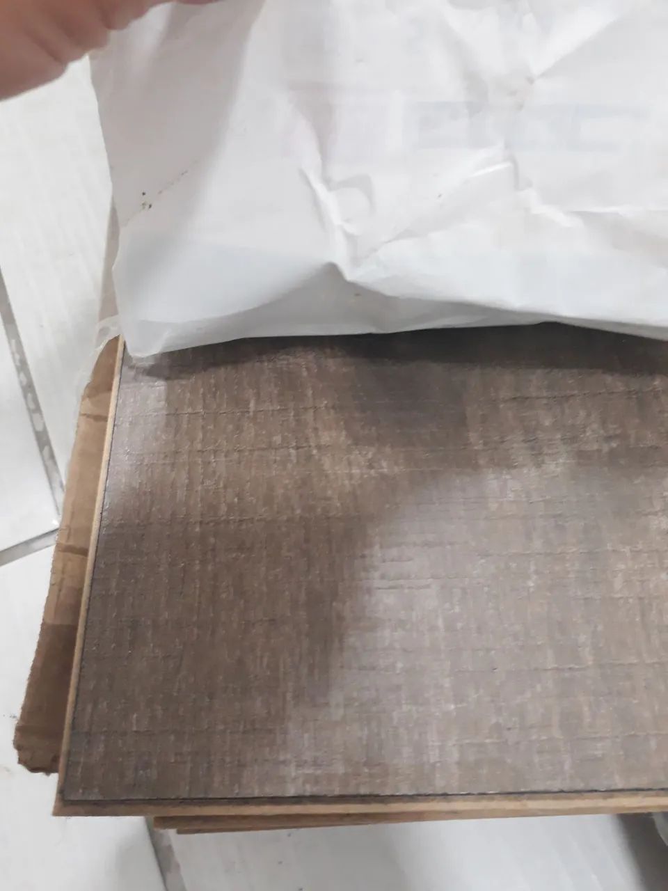 Piso laminado quickstep sobra de obra  - Foto 2