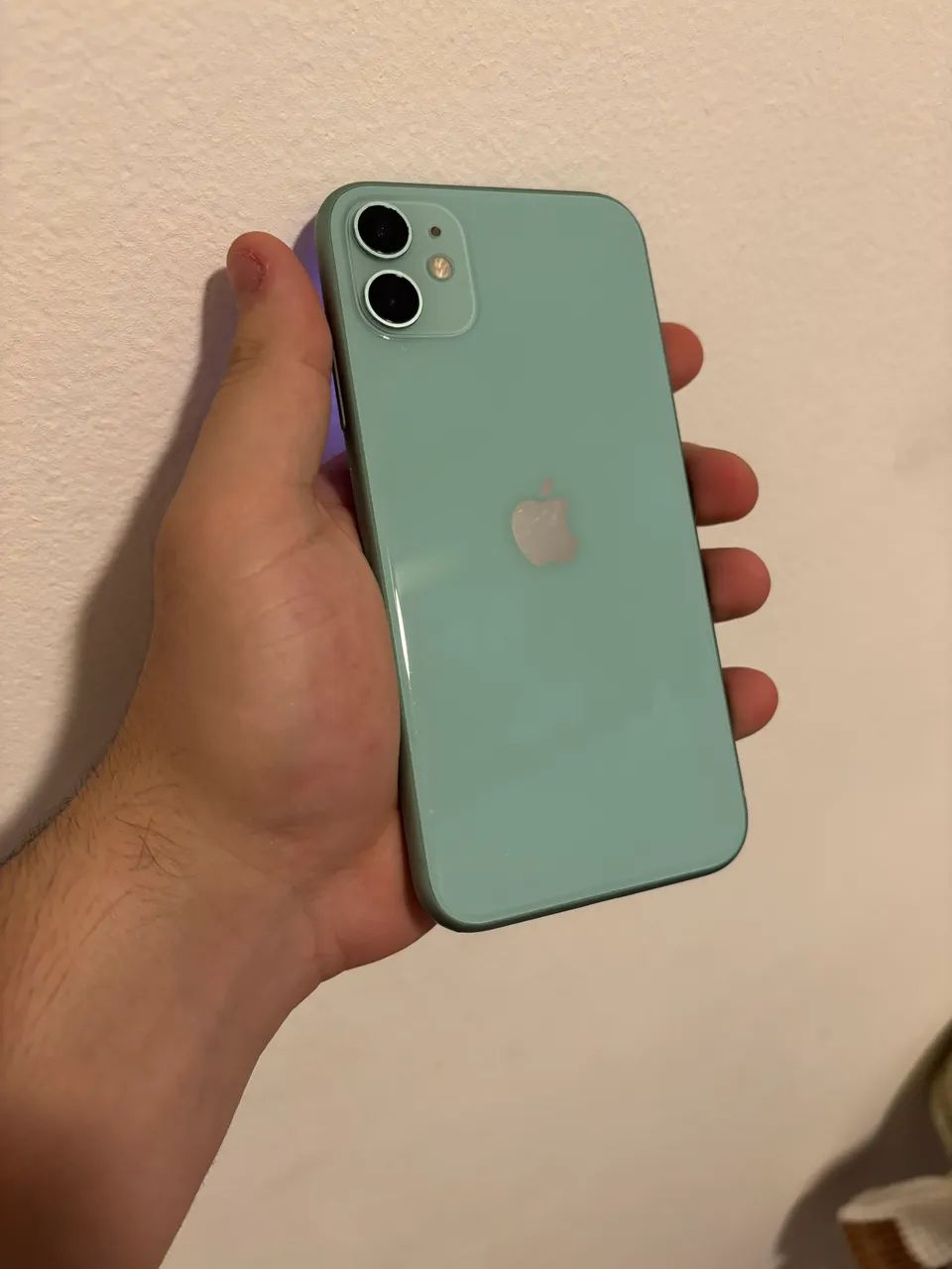 iPhone 11 Verde - 64gb - Foto 2