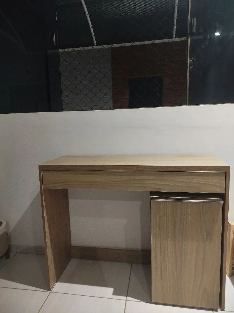 Mesa de estudos- Escrivaninha 