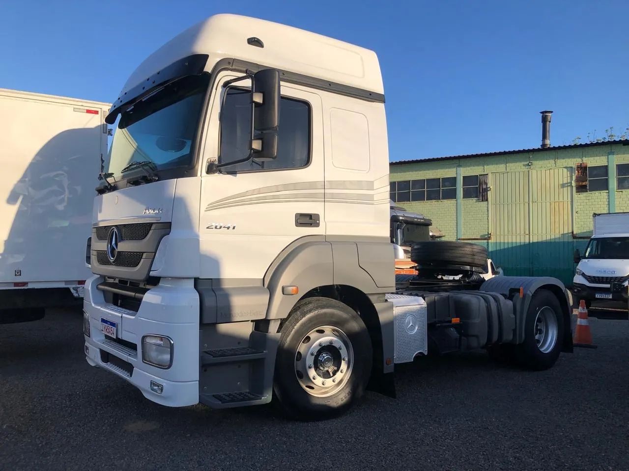 M. Benz Axor 2041 2019 impecável 