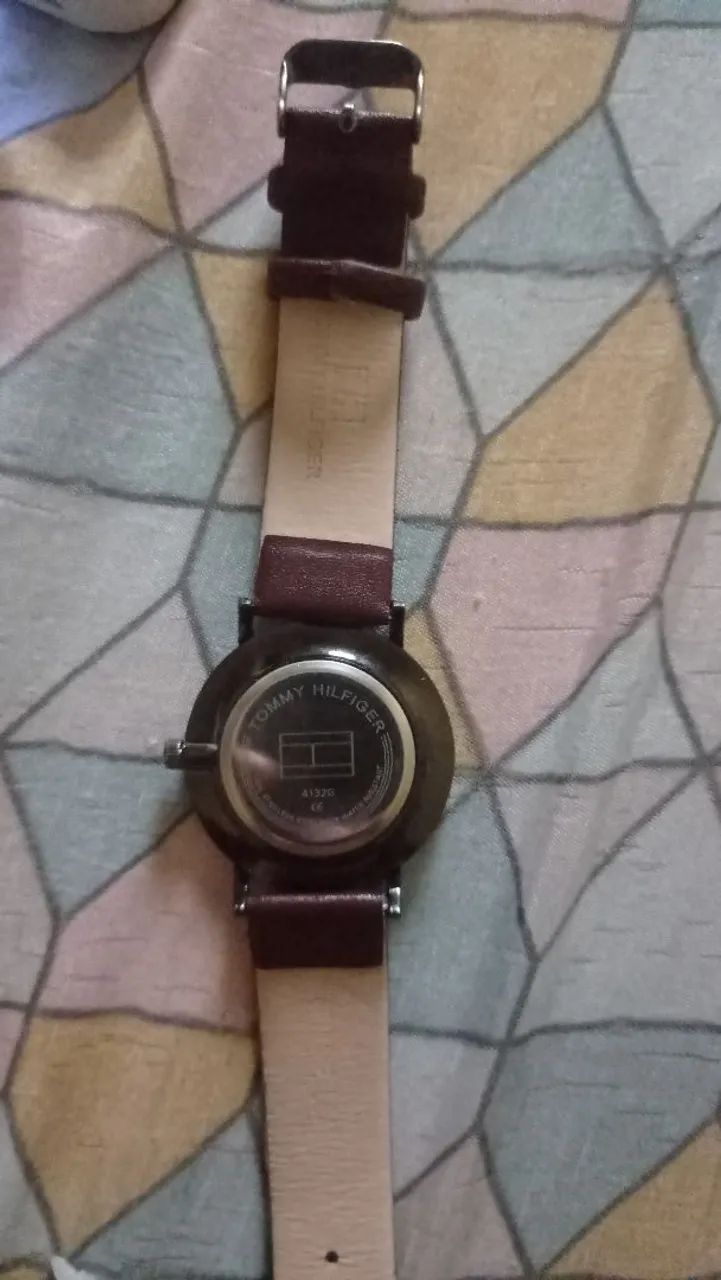 2 relogios e 1 carregador portátil  - Foto 2