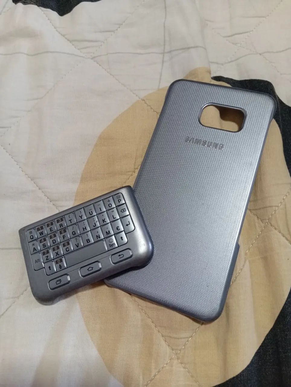 Capa do Samsung Galaxy S6 Edge plus com pequenas marcas de uso - Foto 3
