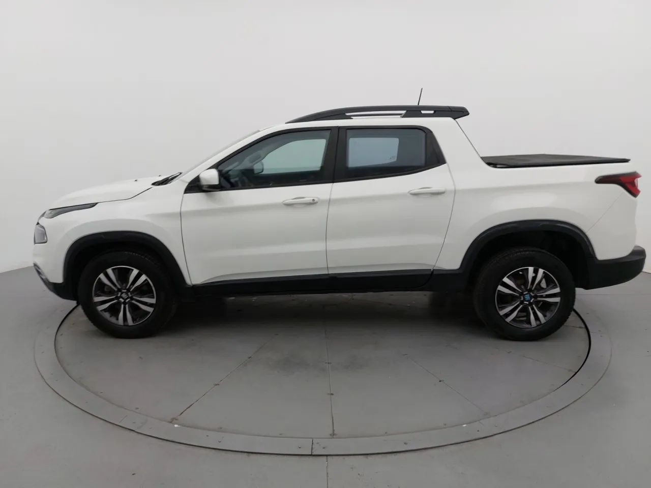 Fiat Toro Freedom 1.3 T270 4x2 Flex Aut., foto 2 de 18