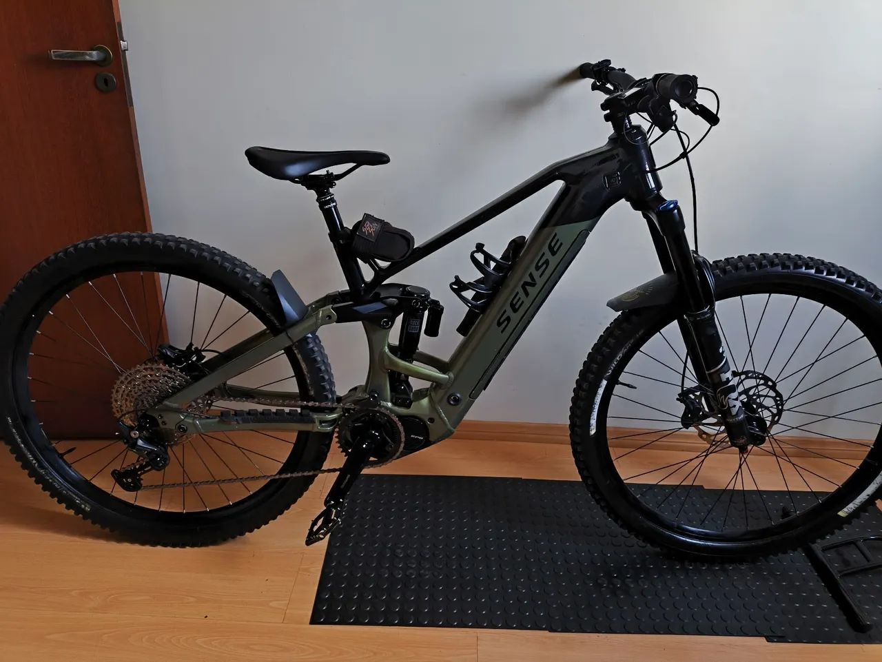 Sense Exalt E-trail AL Tamanho L