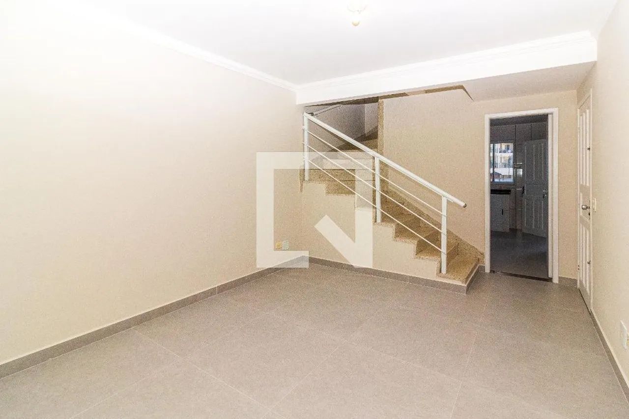 Casa à Venda - Veleiros, 2 Quartos, 110 m2