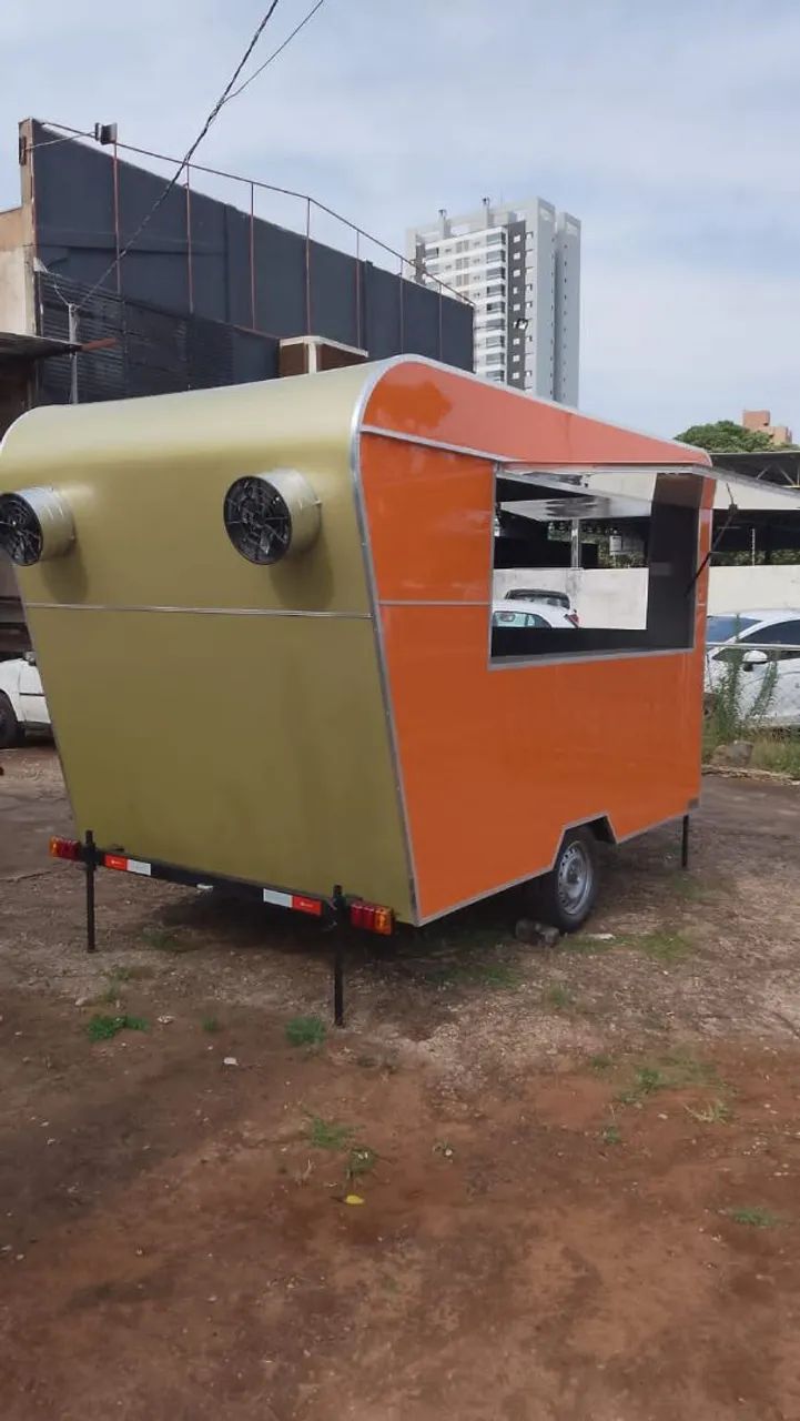 Trailer a pronta entrega 