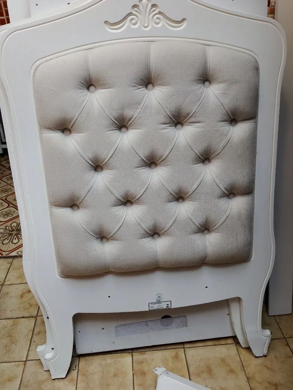 Berço Capitonê JVC