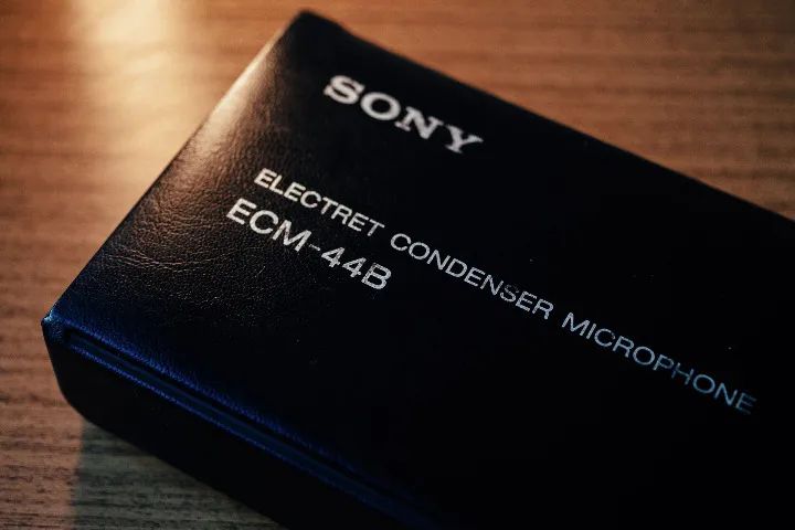 LAPELA XLR profissional Sony ECM44B