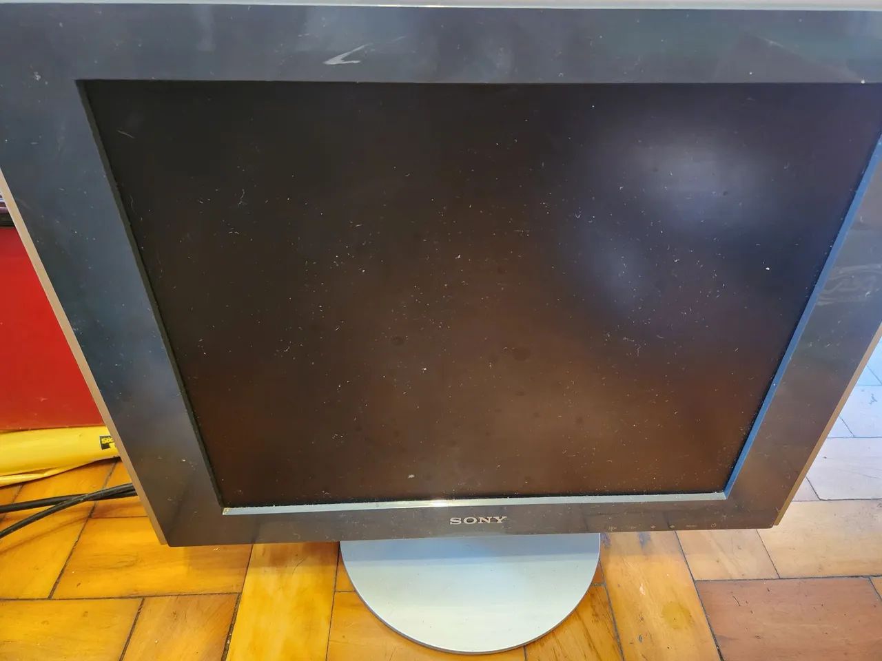 monitor sony modelo sdm-hs73, usado em bom estado - Foto 2