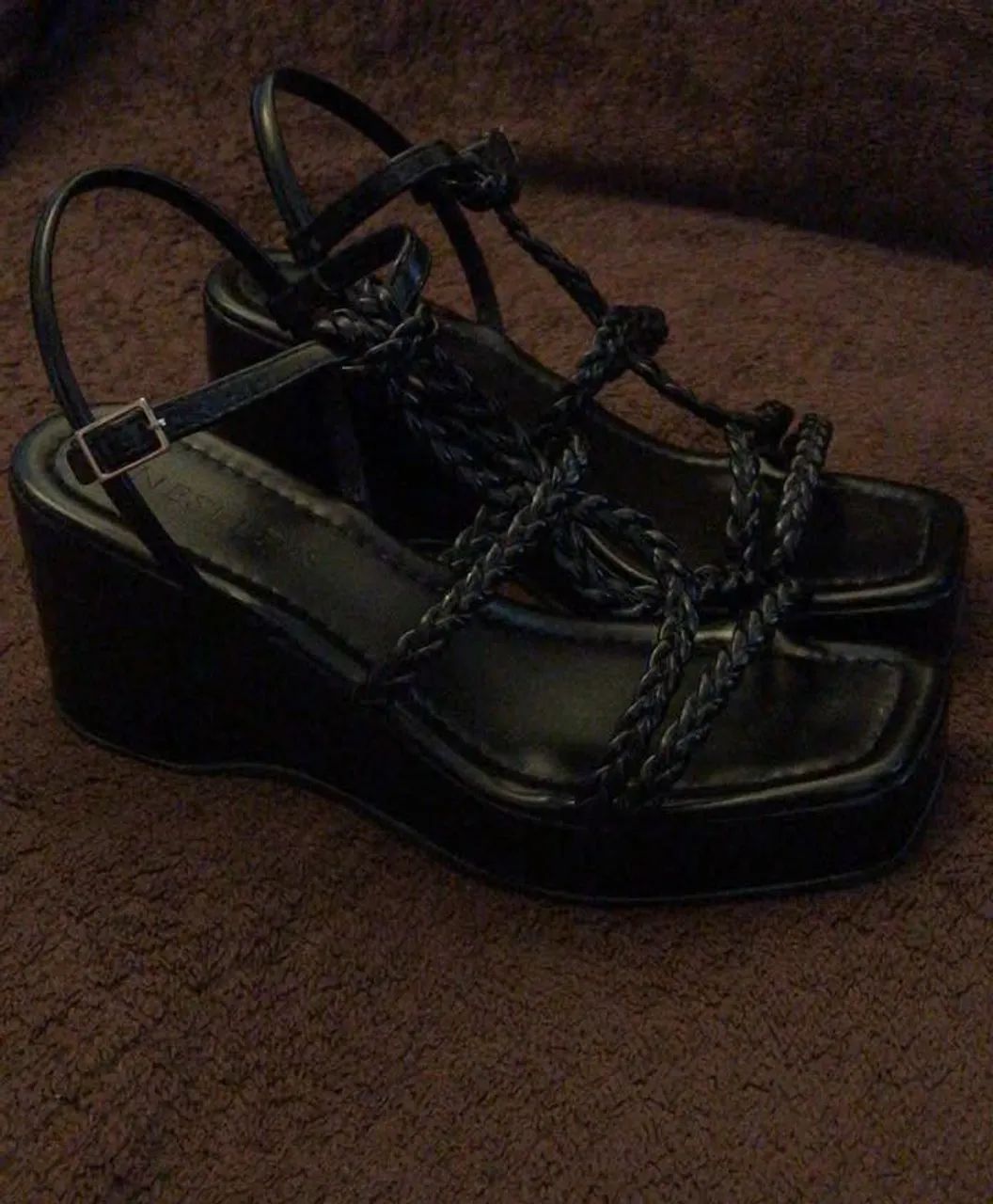 Salto goth