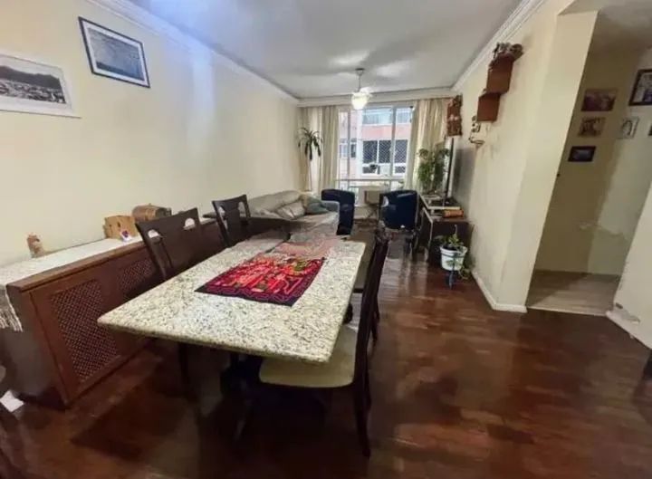 Apartamento 4 quartos com suíte e vaga no Leblon