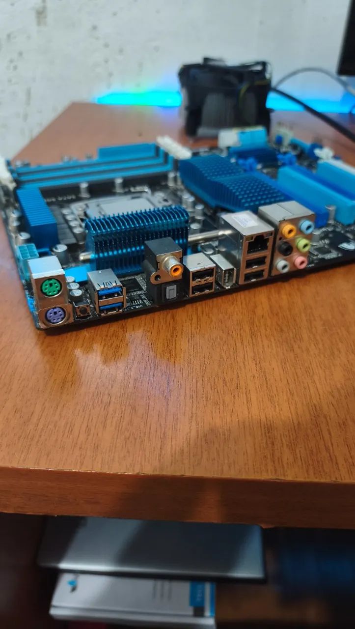 Kit Placa Mãe + Processador i7 (com defeito) - Foto 4