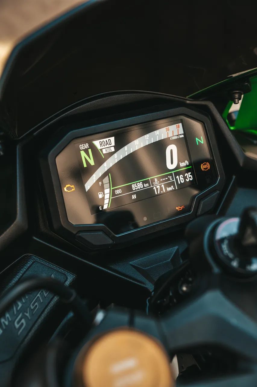 Ninja Zx4r  - Foto 2